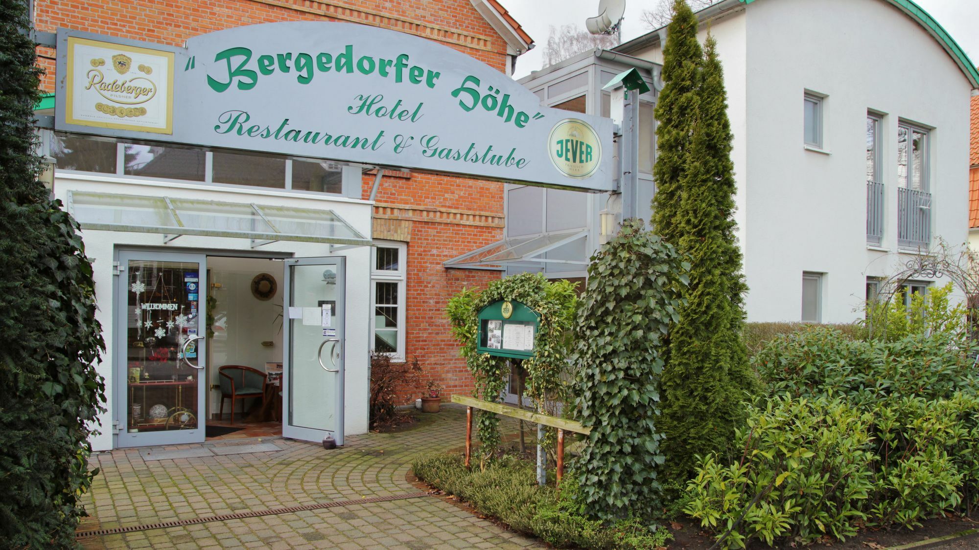 Hotel Bergedorfer Hoehe ハンブルク エクステリア 写真