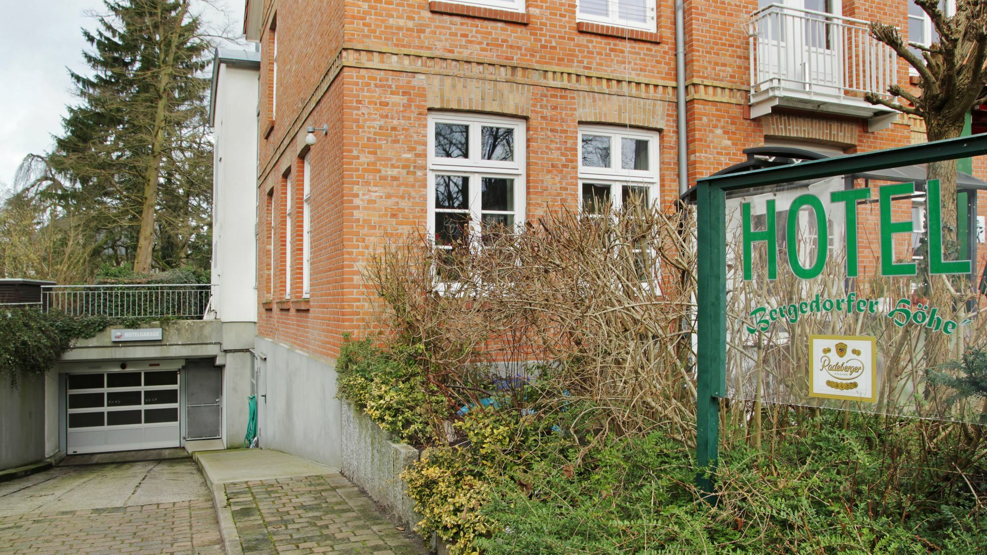 Hotel Bergedorfer Hoehe ハンブルク エクステリア 写真
